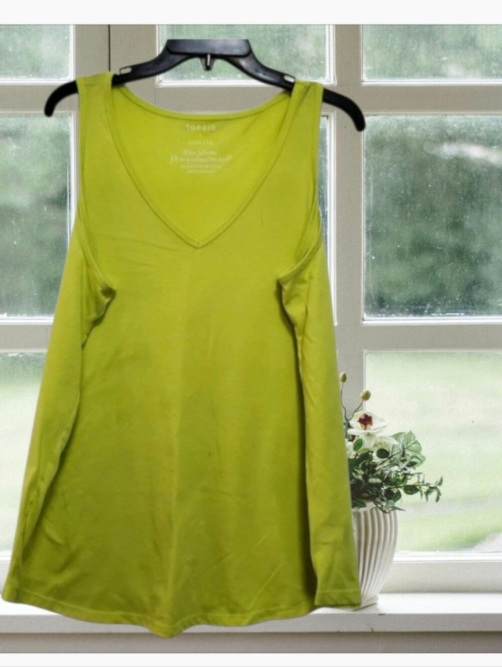Torrid Sleeveless Shirt Tank Top Size 1
